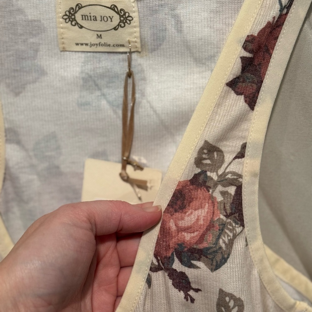 Joyfolie Floral Dress with Cream and Red Accents - Picture 3 of 3